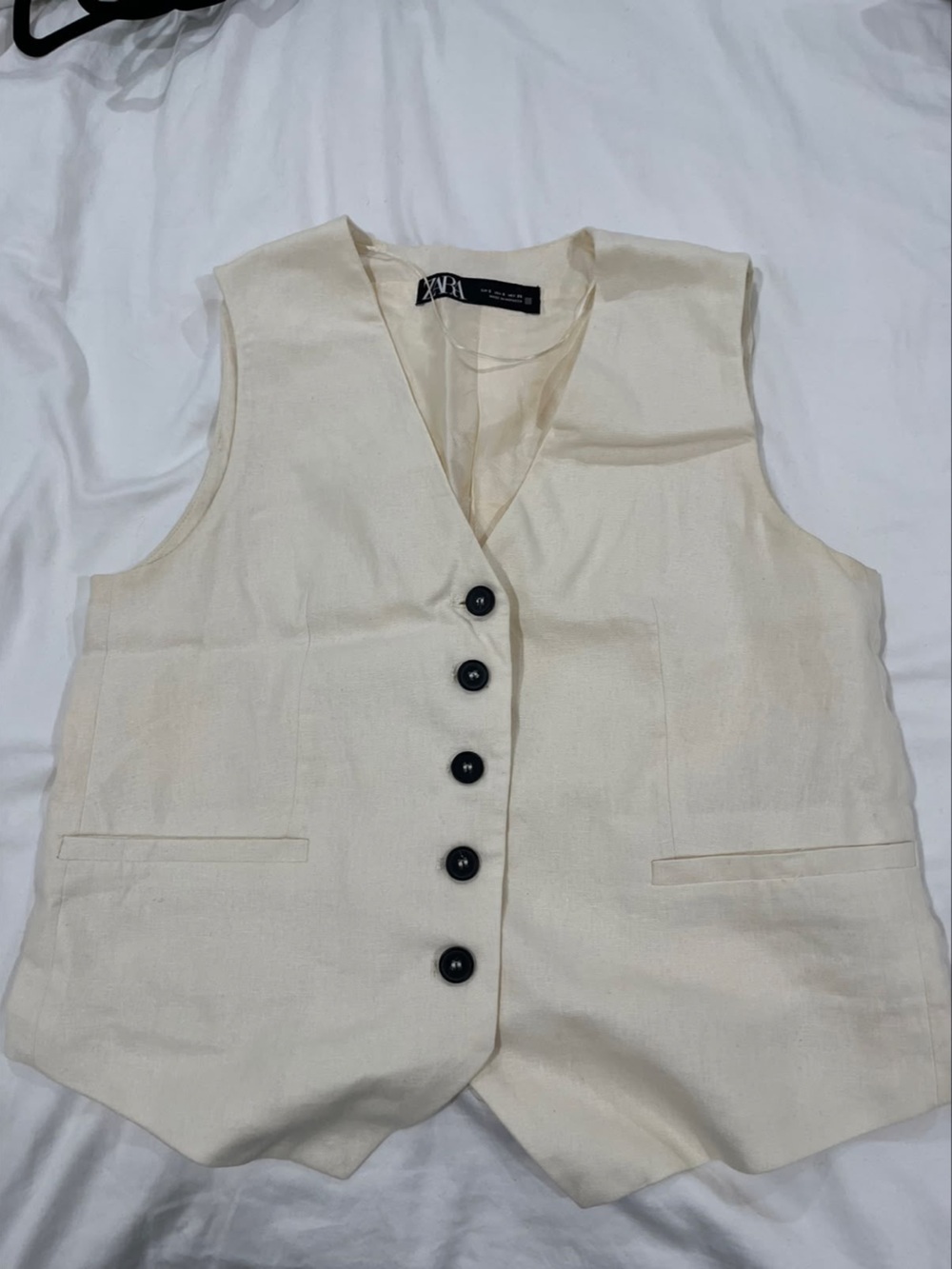 Zara women’s Cream Tailored linen Vest - Classic Button Front size S